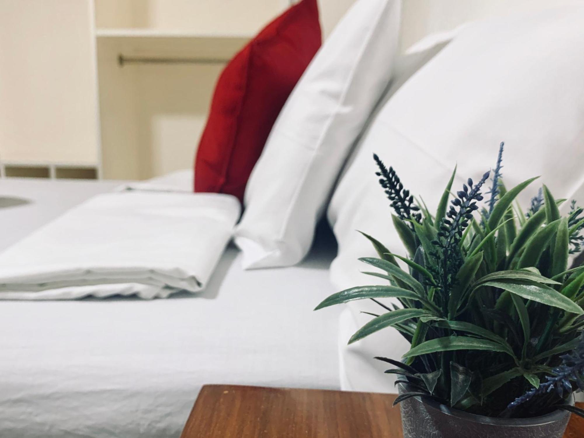 Mayumi Lodge Puerto Princesa Phòng bức ảnh